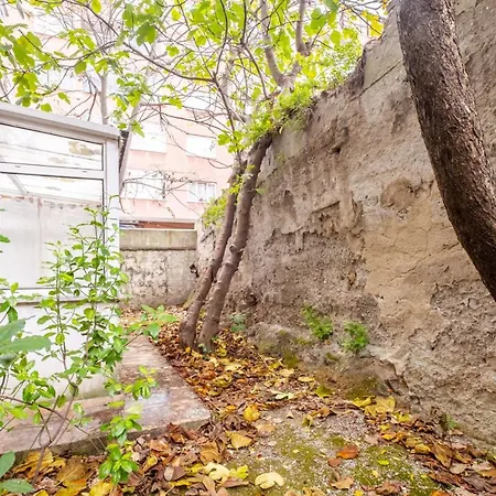 Vibrant Flat Close To Zorlu Διαμέρισμα
